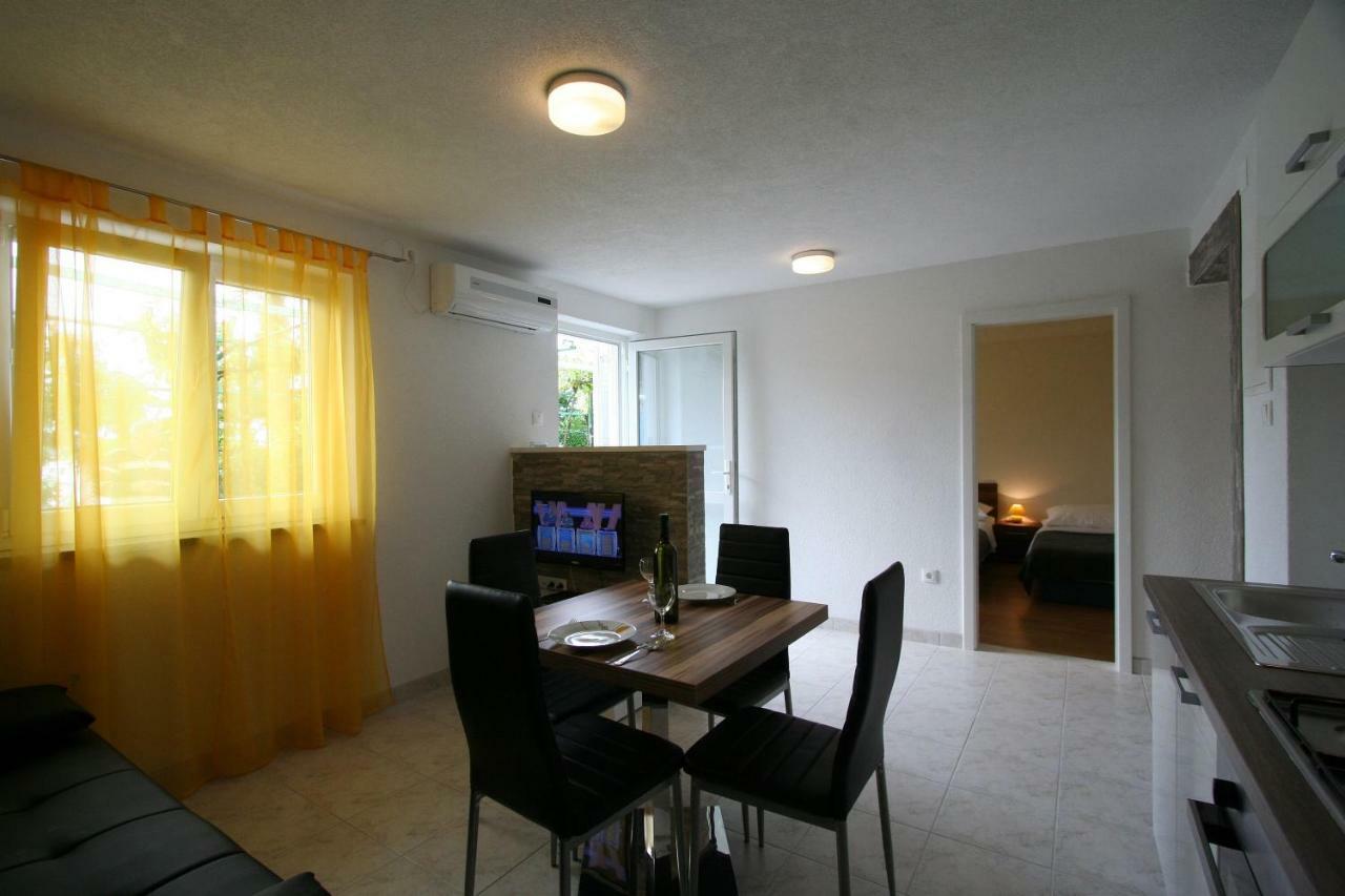Apartments Hodzic ชิโล ภายนอก รูปภาพ